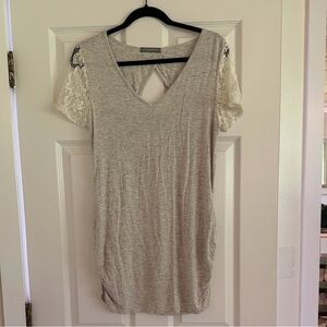 Mossimo Supply Co. Light Gray Top with Lace Sleeves maternity